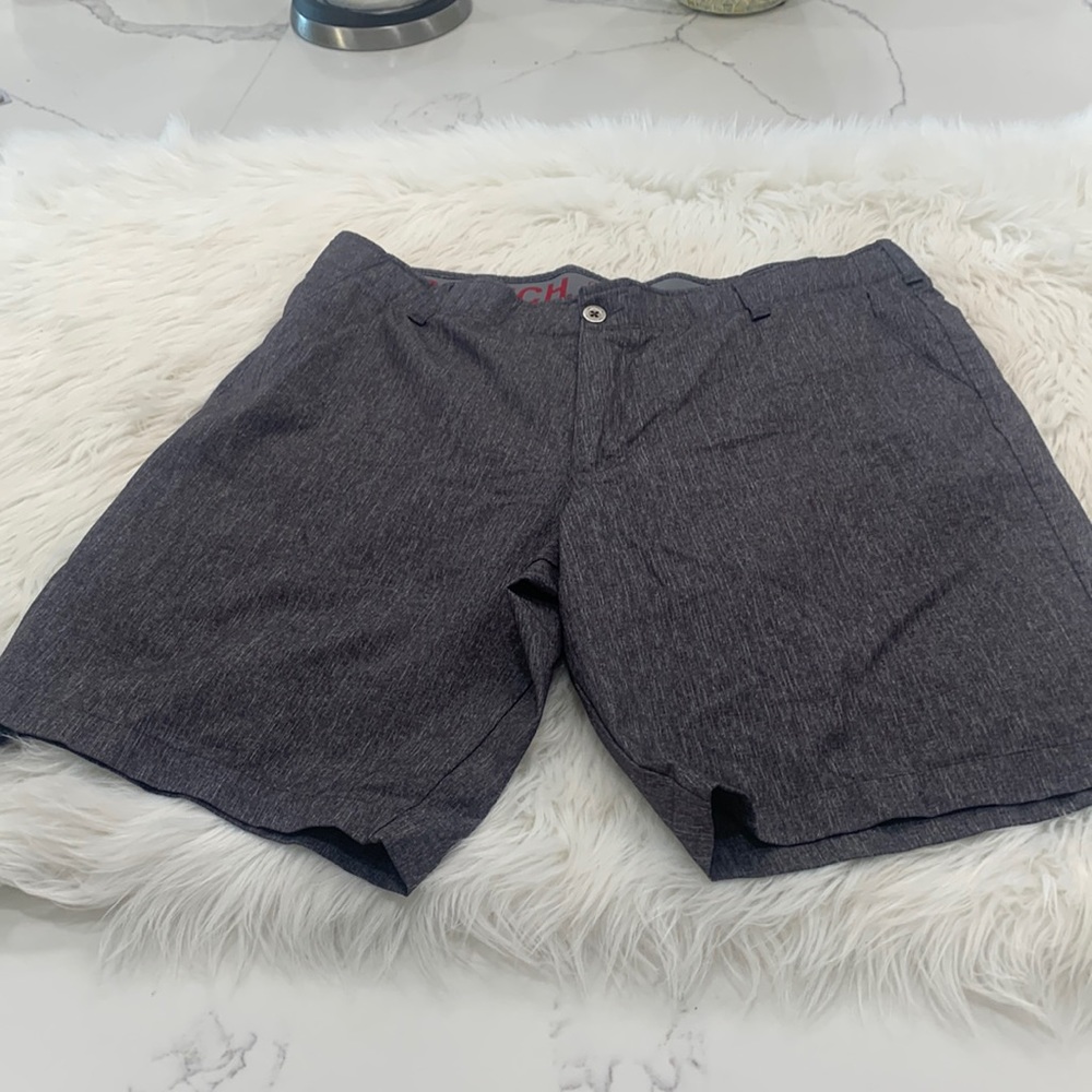 Swiss Tech Casual Shorts Size 38‎ (9MSH)